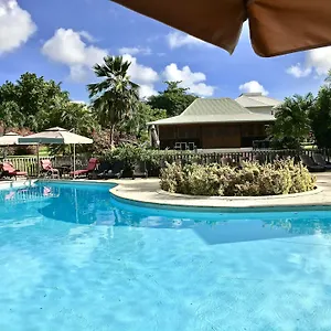 Résidence Le Vallon Guadeloupe Parc Piscine Appartements&studios&services Hôteliers à La Carte Hotel